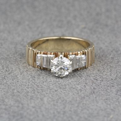 Pre-Owned-14-Karat-Yellow-Gold-Diamond-Ring