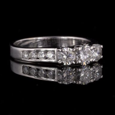 Pre-owned 18k White Gold Diamond Ring