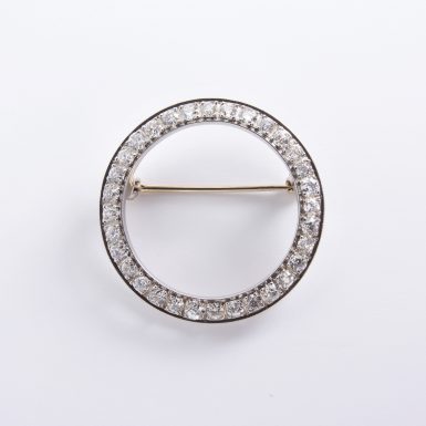 Pre-owned Platinum Diamond Circle Brooch