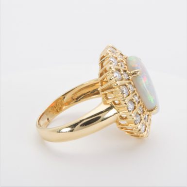 Pre-owned 18K Opal and Diamond Ring