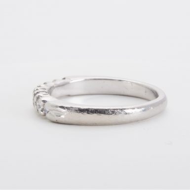 Pre-owned Platinum Diamond Wedding Band