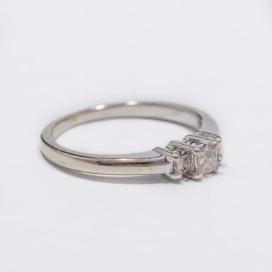 Pre-Owned 10k Princess-Cut Diamond Ring