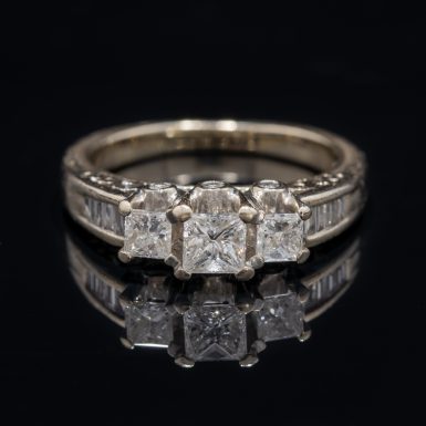 Pre-Owned 14k three stone diamond ring