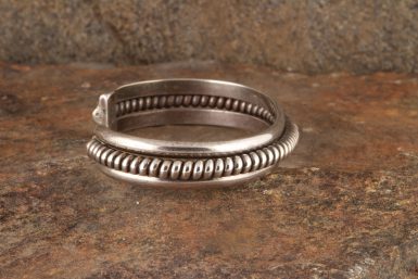 Pre-Owned Native American, Sterling Silver, Navajo Cuff Bracelet, Signed TAHE - Elaine Tahe