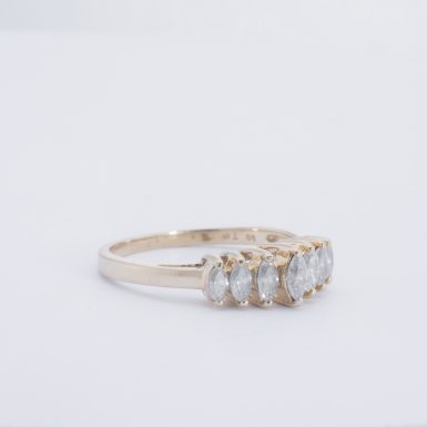 Pre-Owned 14K Graduated Diamond Ring