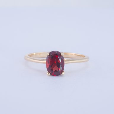 Pre-Owned 14K Classic Garnet Ring