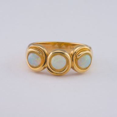 Pre-Owned 18k Opal Ring