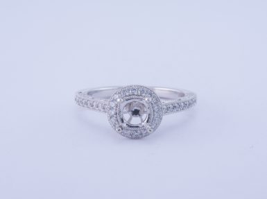 Pre-Owned Platinum VS Diamond Ring Mounting