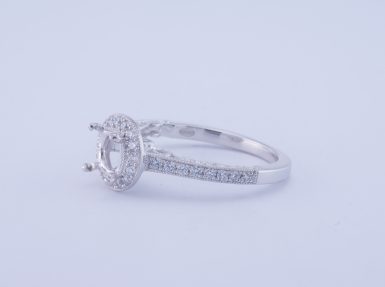 Pre-Owned Platinum VS Diamond Ring Mounting