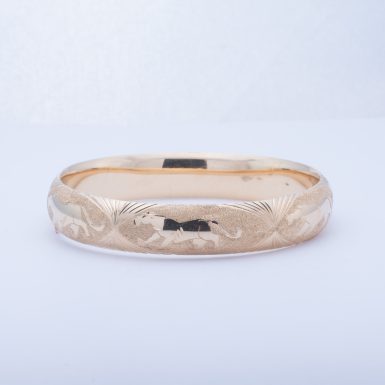 Pre-Owned 14K Diamond Cut Panther Bangle Bracelet