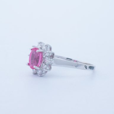 Pre-Owned 18K Spinel and Diamond Ring