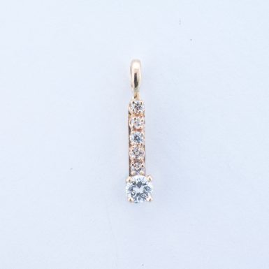 Pre-Owned 14K VS Diamond PendantPre-Owned 14K VS Diamond Pendant