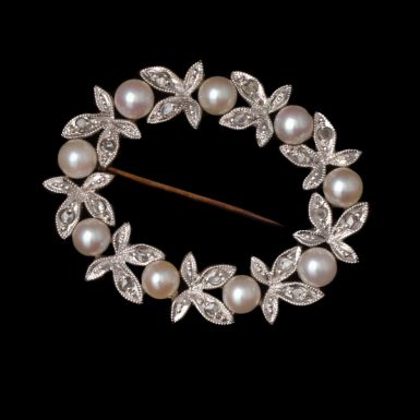 Vintage 14K Oval-Circle Pearl and Diamond Pin