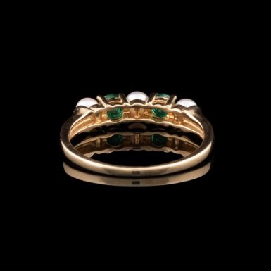 Pre-Owned 10K Emerald and Pearl Band