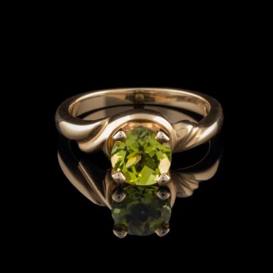 Pre-Owned 14K Peridot Ring